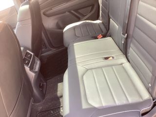 2026 Volkswagen Atlas Cross Sport SEL R-Line Black - Interior Rear Seat Image